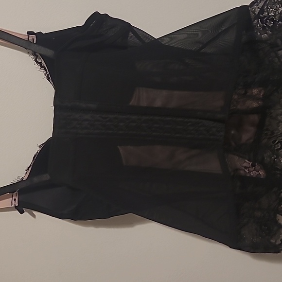 Love honey Lingerie - Picture 2 of 4